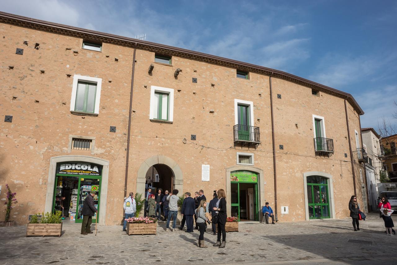 Residenza Palazzo Di Lorenzo Ceraso Екстер'єр фото
